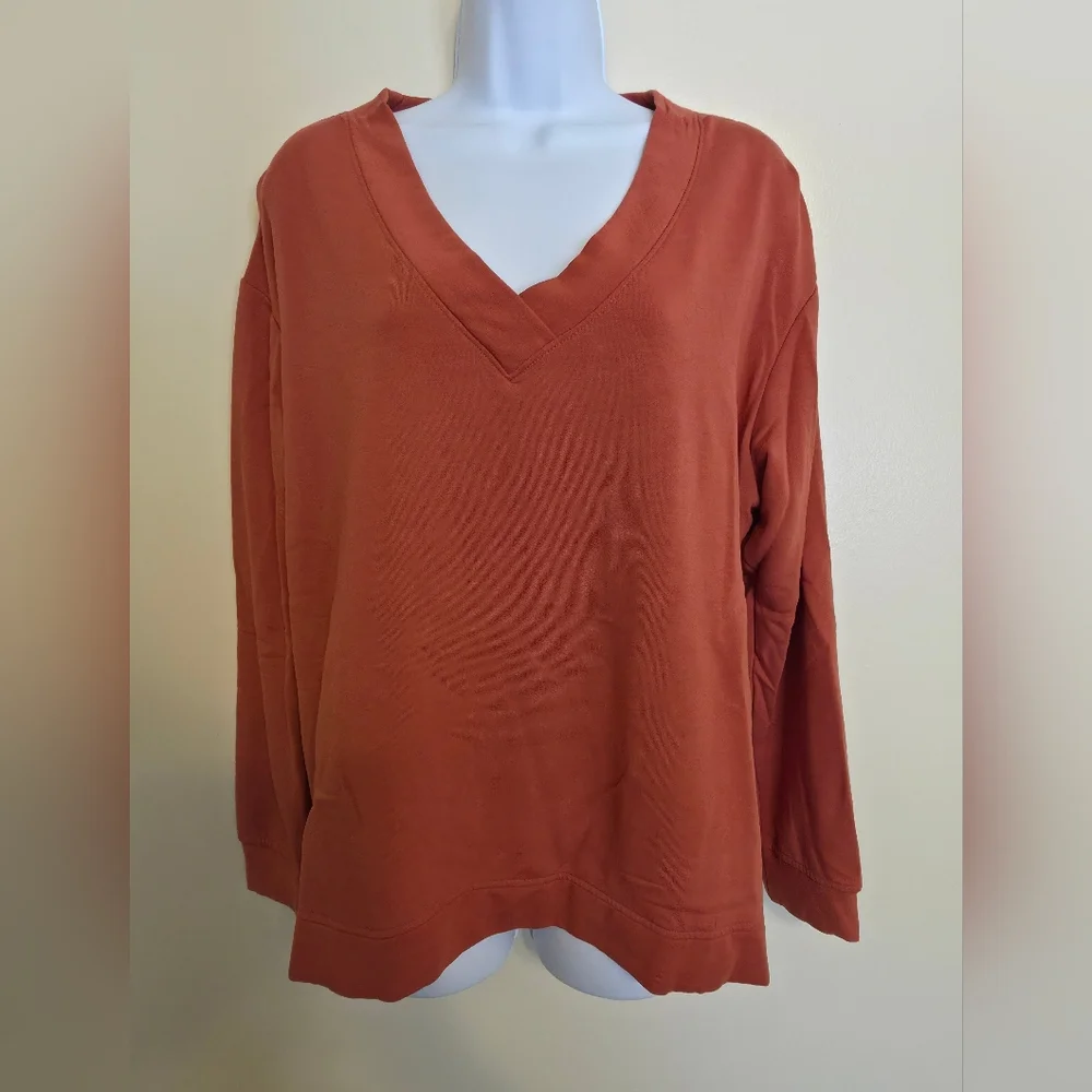 NWOT Orvis Rust Orange V-Neck Pullover Sweater, Large
